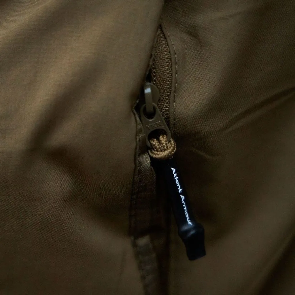 Влагозащитная молния YKK на тактической куртке Atlant Armour цвета койот