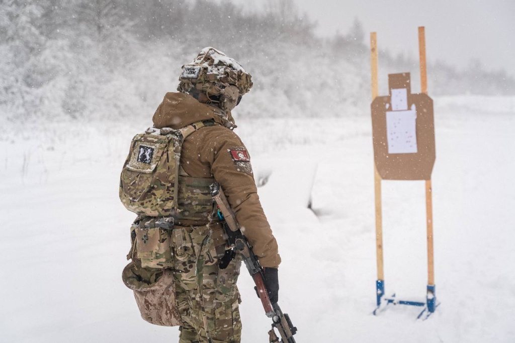 photo_4_2025-01-14_22-31-55.jpg Снаряжение бойца в экстремальных условиях