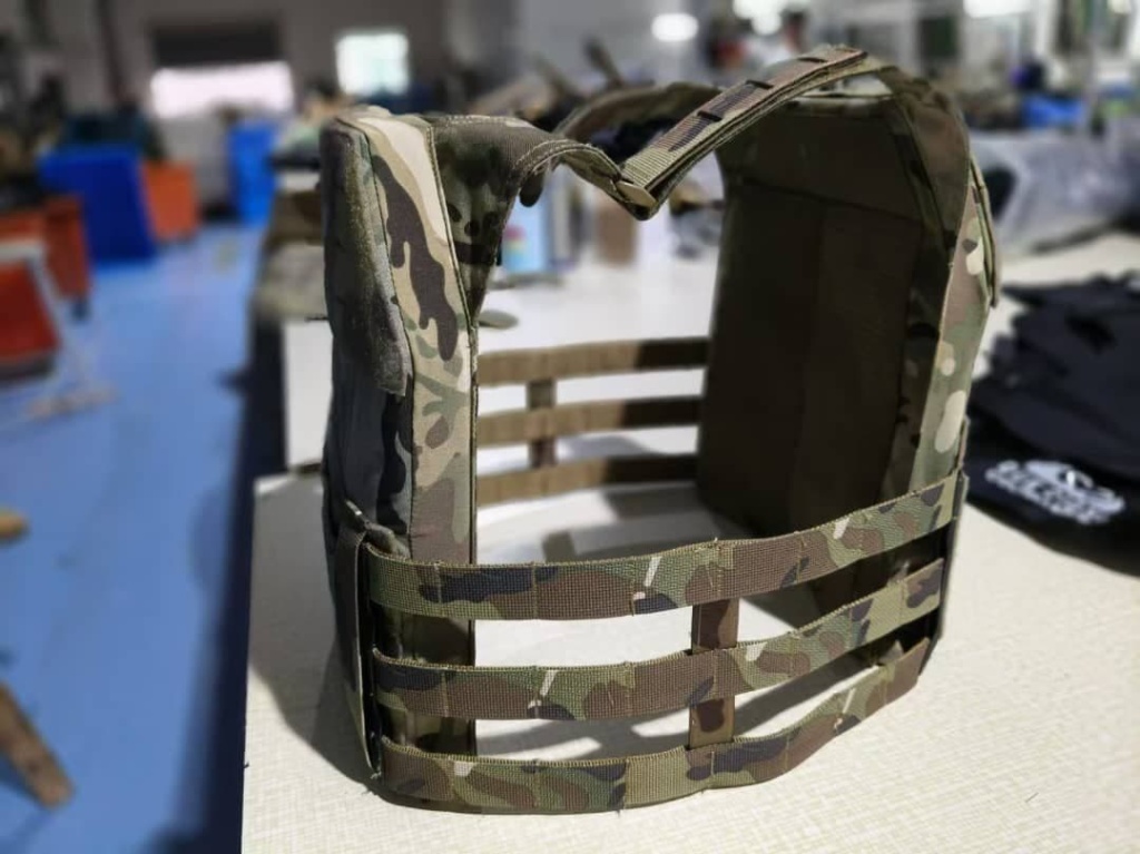 Бронежилет Crye Precision Jumpable Plate Carrier JPC в расцветке Multicam